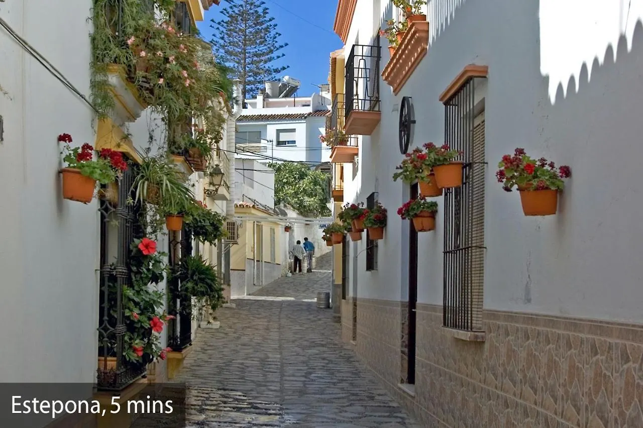Holiday home Villa Asperilla Estepona